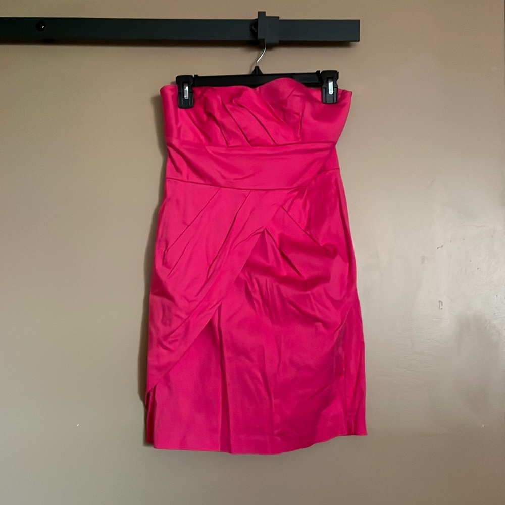 Forever 21 size Mesium strapless pink dress with sweetheart neckline